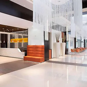 Ibis One - World Trade Centre Hotel